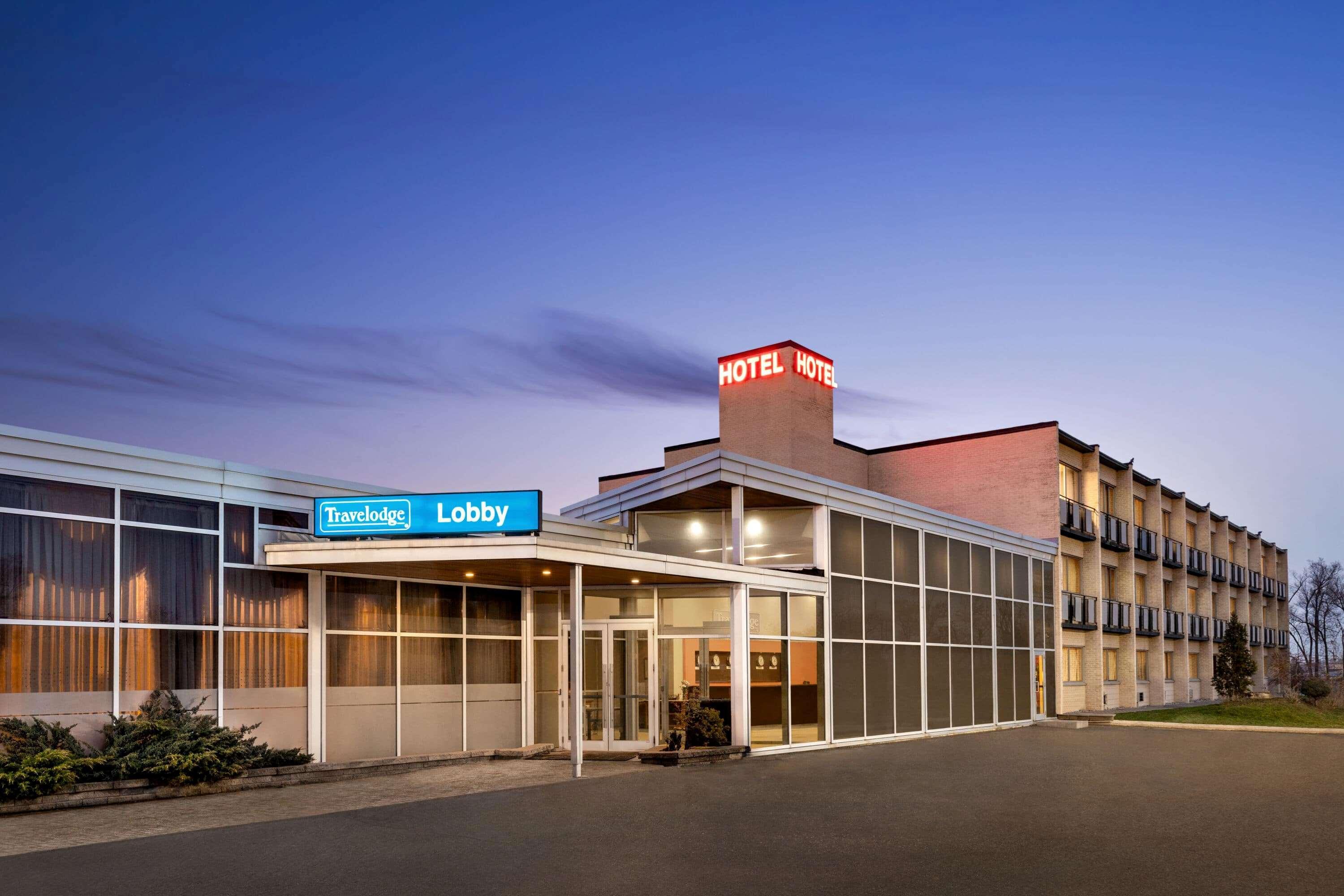 Travelodge By Wyndham Richmond Hill Exterior foto